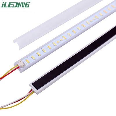 Magnetische retrofit Energiebesparende dimmende LED 3CCT 3P Selecteerbare batterij Snelle installatie Lineaire retrofit kit