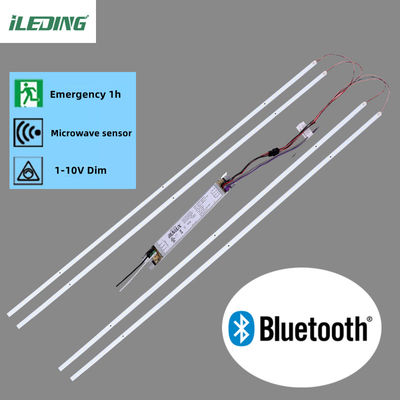 PC-materiaal 46W 1-10v Dimming LED Magnetisch licht Lineaire retrofit kits voor troffer