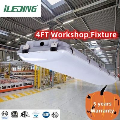 Oppervlak gemonteerd 4FT 0-10V DIM Led Triproof Batten Light Fixture IP67 Stoomdicht Voor opslag 5-