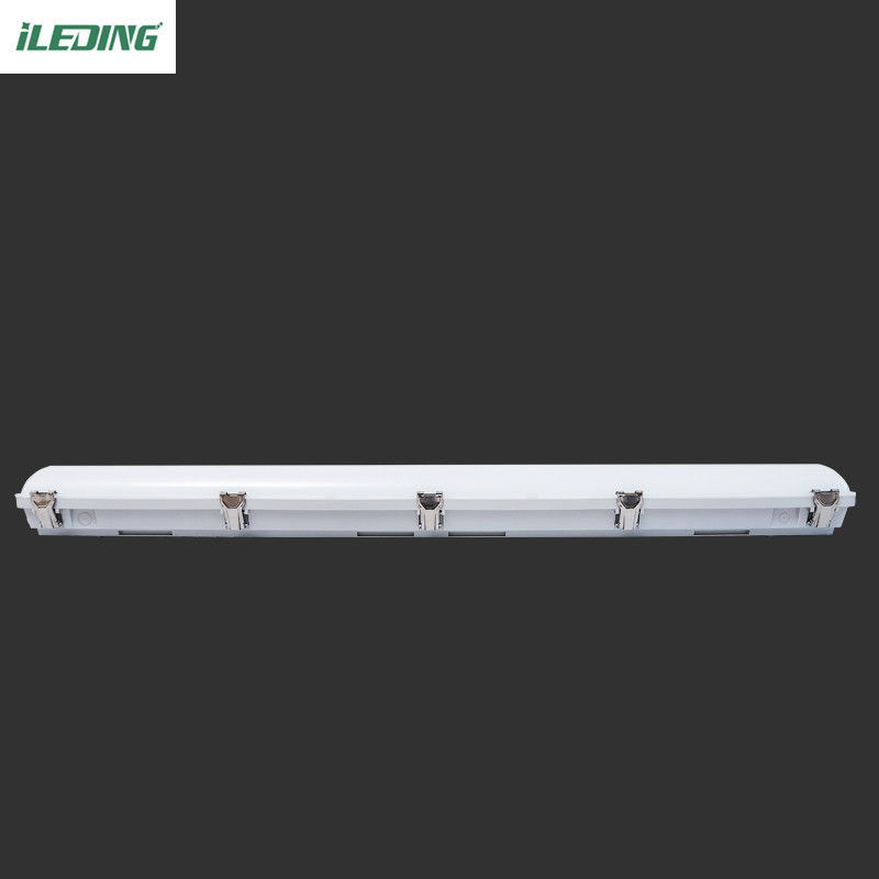 AC 110V Parkeerleiding LED Stoomdicht Luminaire 4FT IP66 LED Waterdicht verlichting Triproof Light