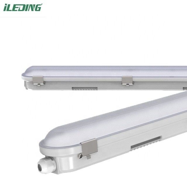 Garage Warehouse 5FT IP66 LED Tri Proof Fixture Damp dicht dimbaar licht 55W AC 110V ±10%