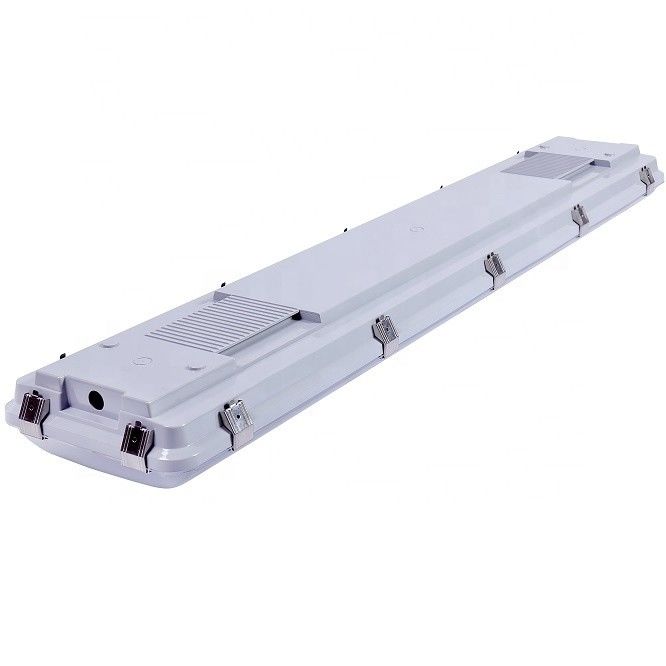Oppervlak gemonteerd 4FT 0-10V DIM Led Triproof Batten Light Fixture IP67 Stoomdicht Voor opslag 5-